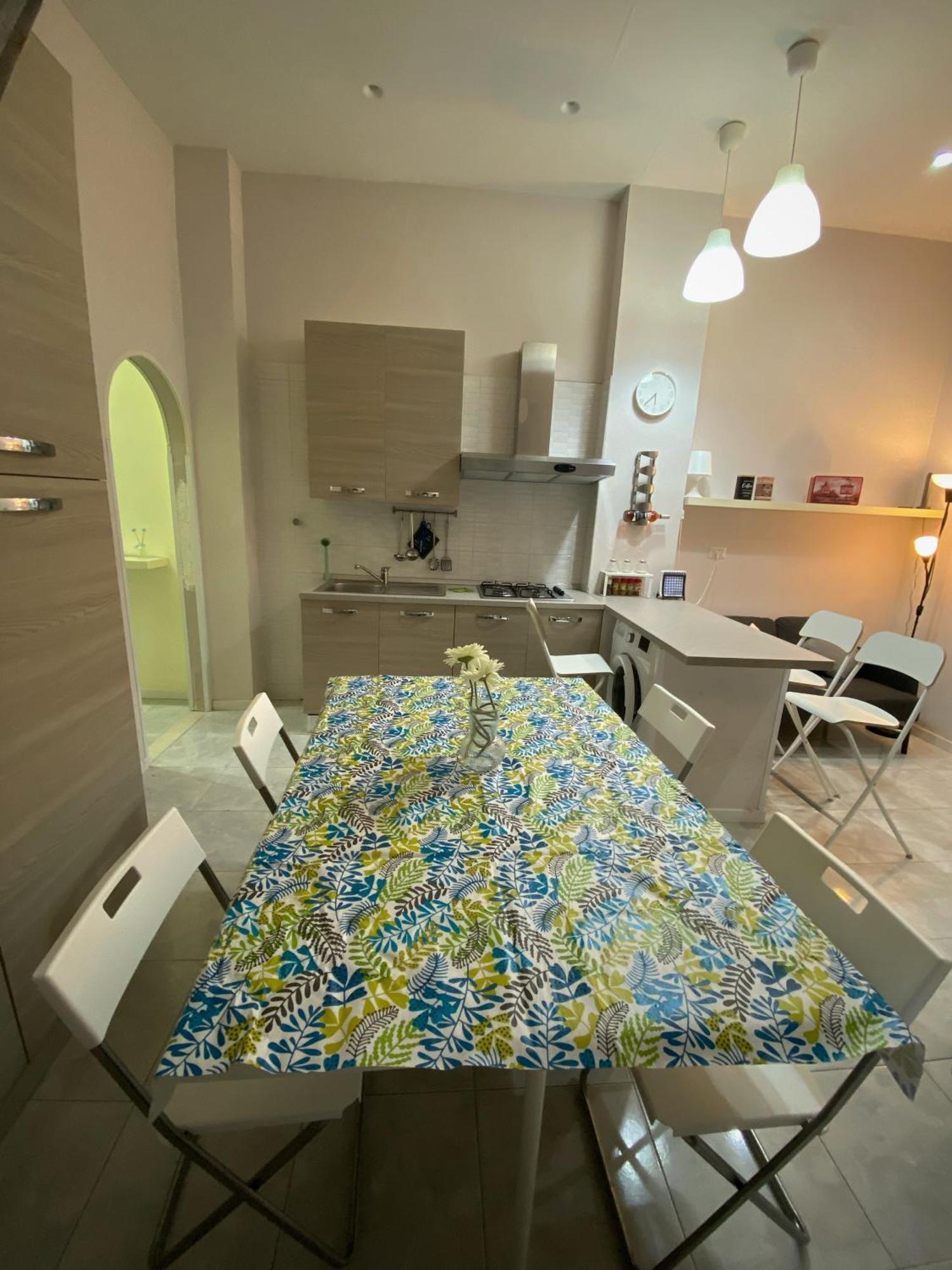 Apartamento La Casa Al Centro " Vicino Al Centro Storico Di Napoli" Exterior foto